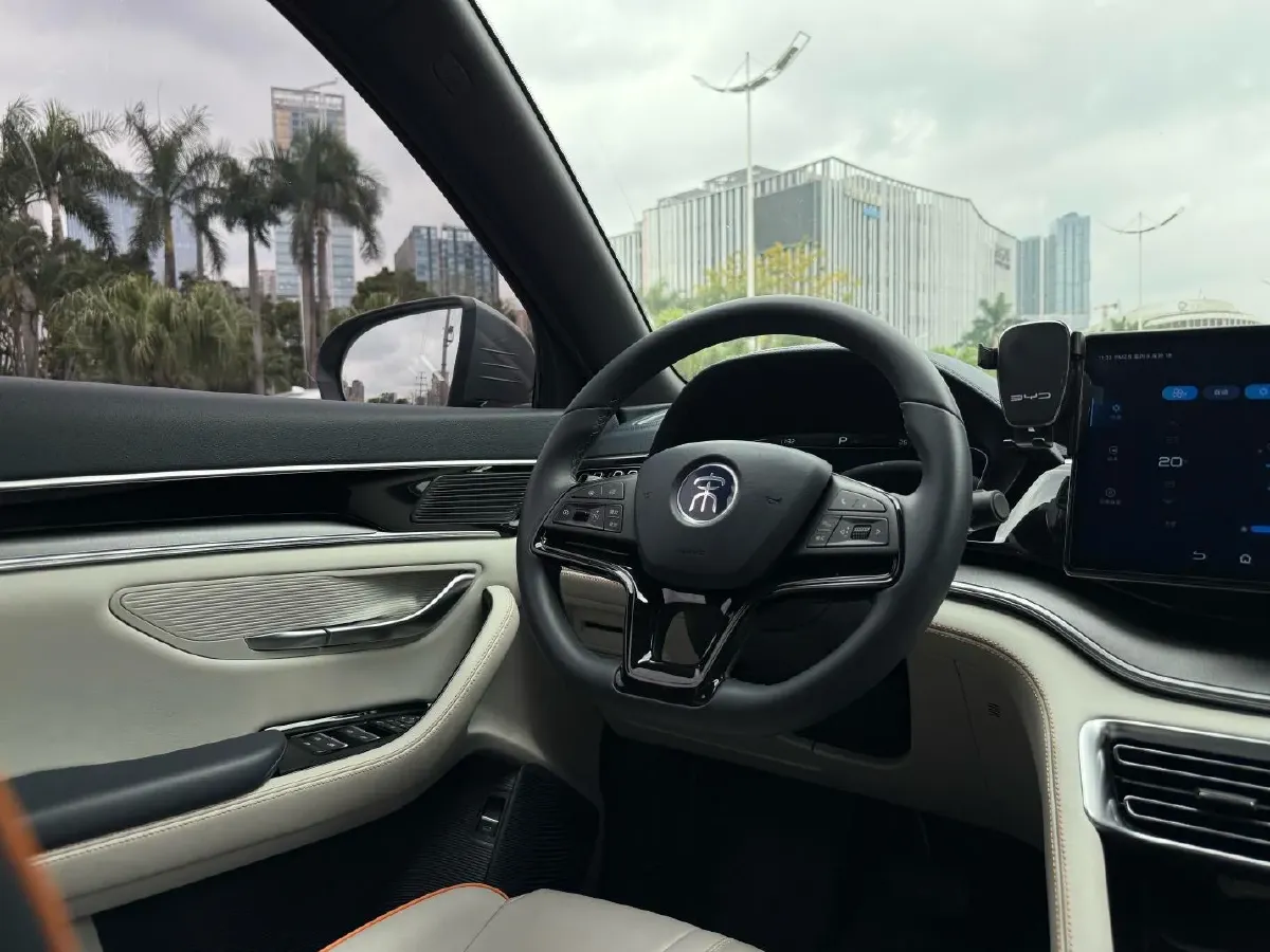 2022 Geely JiaJi 1.5T 177HP L3 7DCT PHEV 15.5KWH,autocango,china used car exporter,china ev exporter,chinese used car exporter,chinese used ev exporter