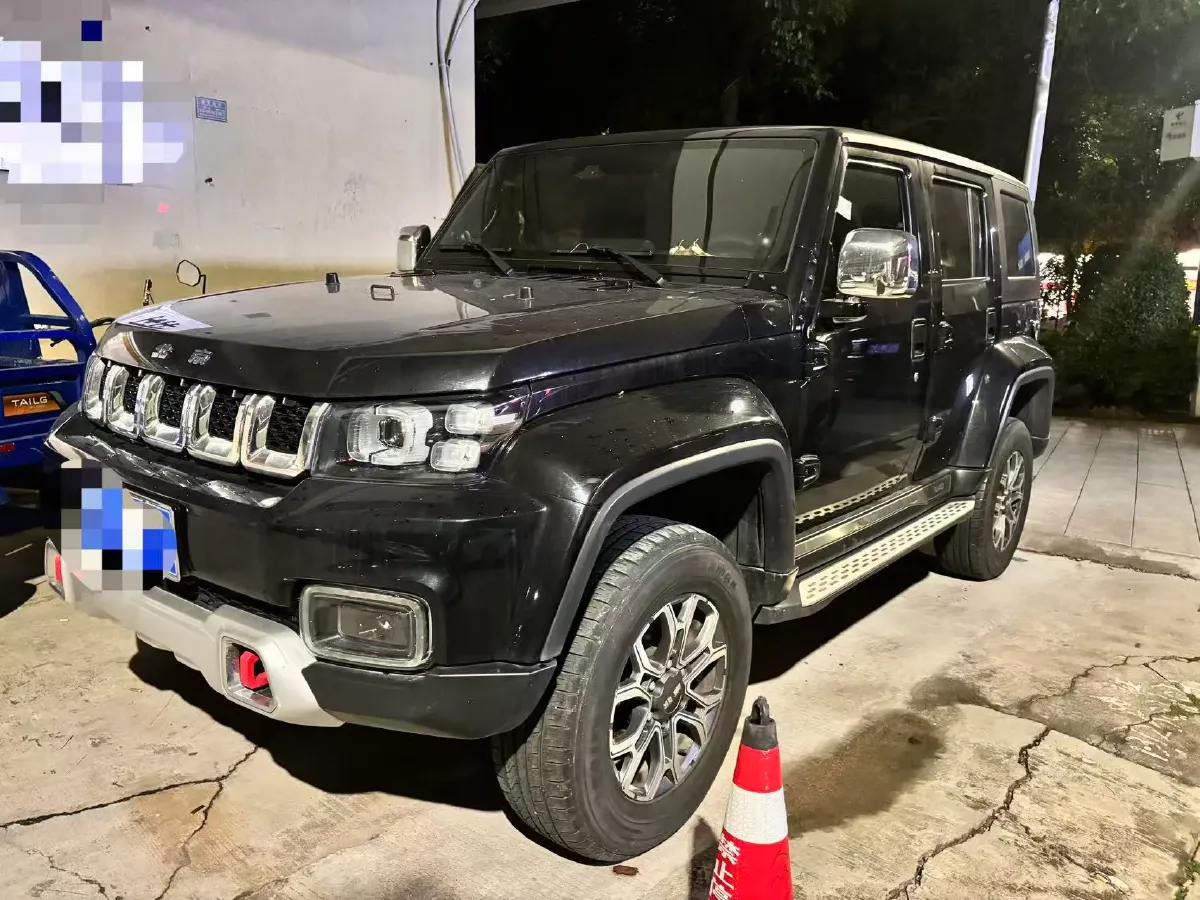 2020 Beijing BJ40 2.0T 224HP L4 8AT,autocango,china used car exporter,china ev exporter,chinese used car exporter,chinese used ev exporter