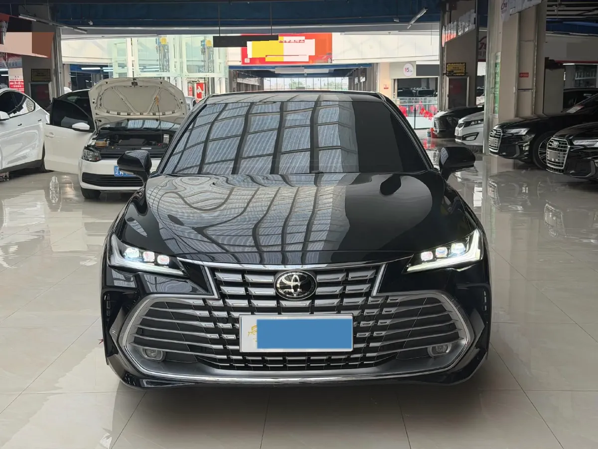 2024 Toyota Avalon 2.0L 152HP L4 E-CVT Hybrid,autocango,china used car exporter,china ev exporter,chinese used car exporter,chinese used ev exporter