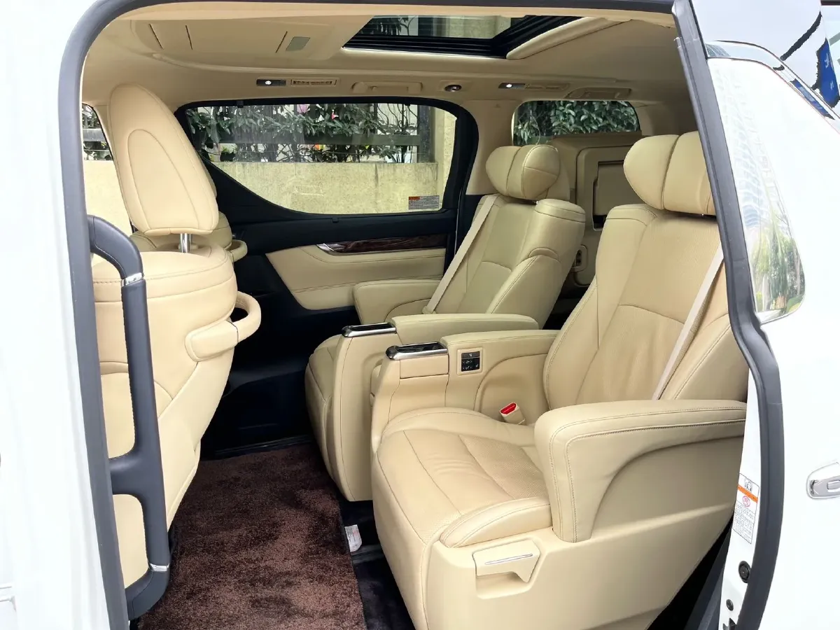 2019 Toyota Alphard 2.5L 117HP L4 E-CVT Hybrid,autocango,china used car exporter,china ev exporter,chinese used car exporter,chinese used ev exporter