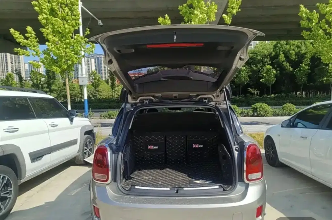 2020 MINI COUNTRYMAN 1.5T 136HP L3 8AT,autocango,china used car exporter,china ev exporter,chinese used car exporter,chinese used ev exporter