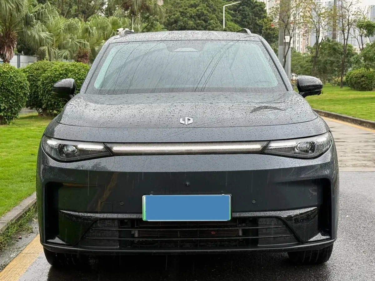 2024 Leapmotor C16 BEV 67.7KWH,autocango,china used car exporter,china ev exporter,chinese used car exporter,chinese used ev exporter