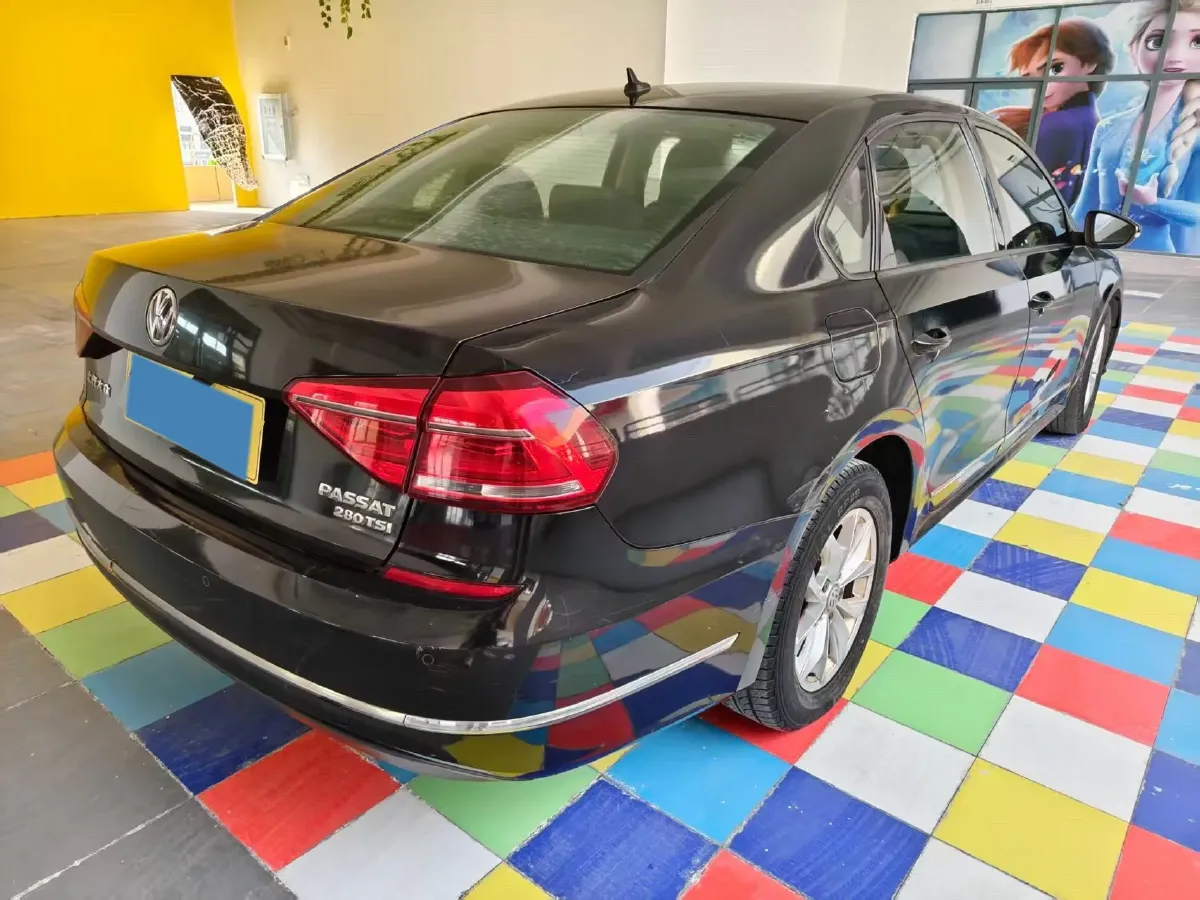 2017 Volkswagen Passat 1.4T 150HP L4 7DCT,autocango,china used car exporter,china ev exporter,chinese used car exporter,chinese used ev exporter