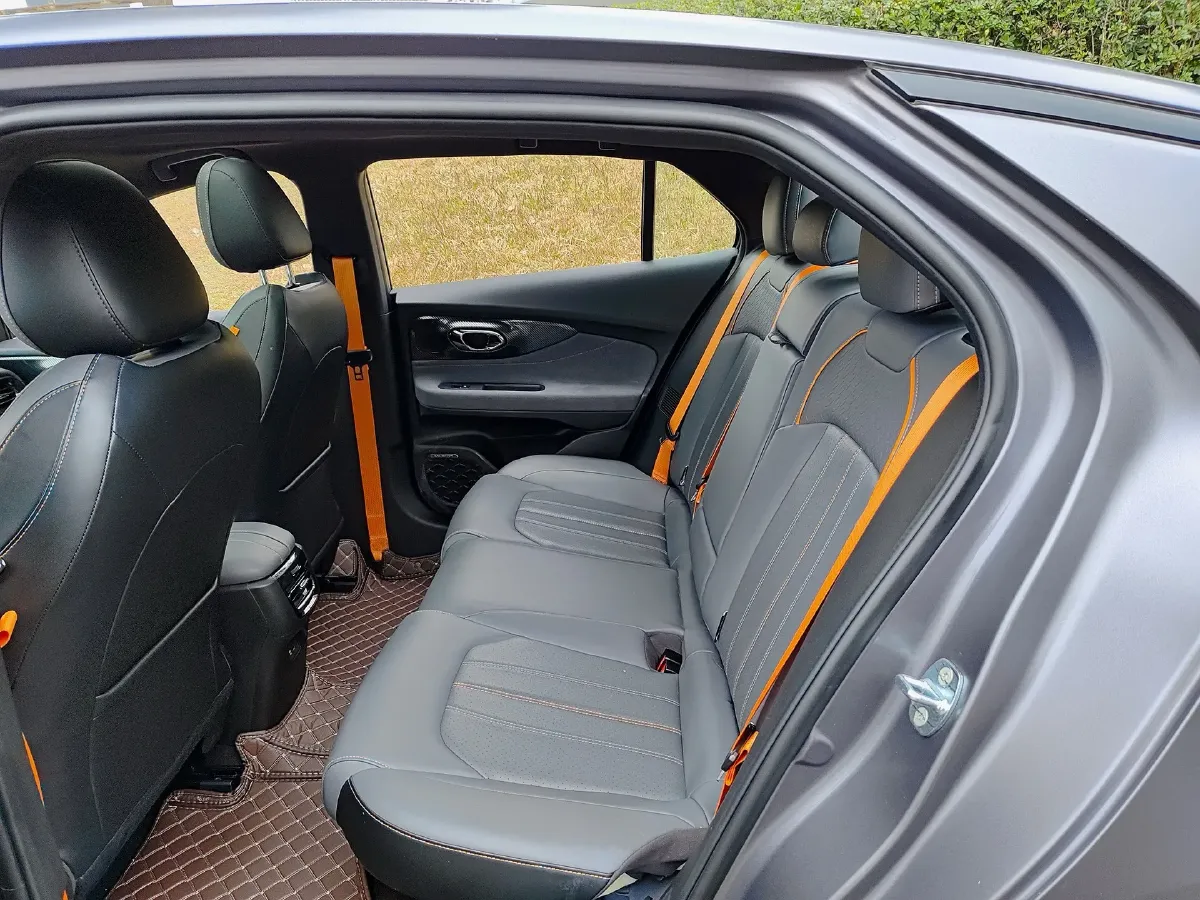 2021 GAC Trumpchi Empow 1.5T 177HP L4 7DCT,autocango,china used car exporter,china ev exporter,chinese used car exporter,chinese used ev exporter