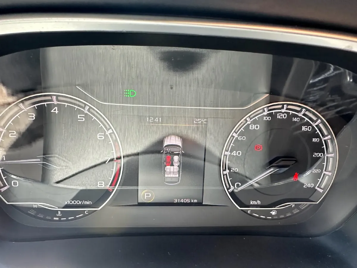 2020 Geely Coolray 1.5T 177HP L3 7DCT,autocango,china used car exporter,china ev exporter,chinese used car exporter,chinese used ev exporter