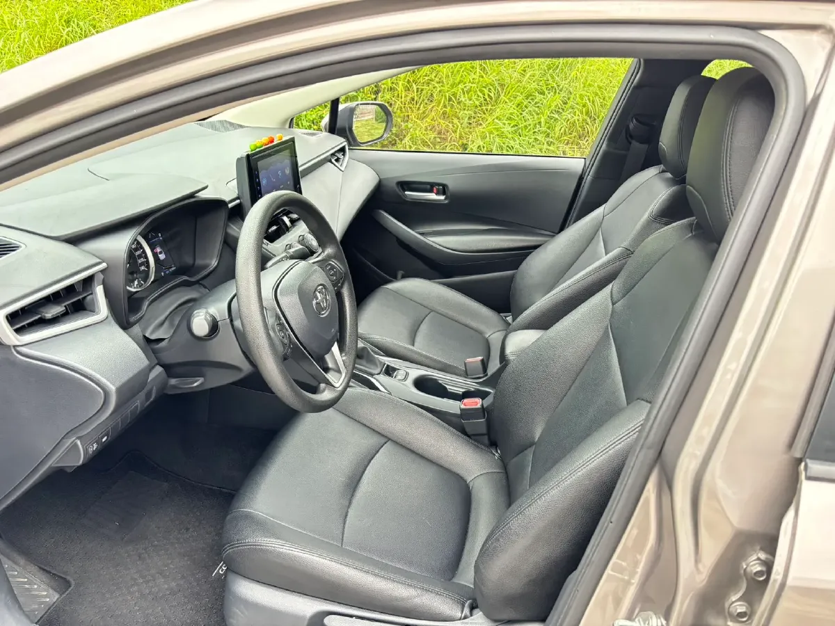 2021 Toyota Corolla 1.2T 116HP L4 CVT,autocango,china used car exporter,china ev exporter,chinese used car exporter,chinese used ev exporter