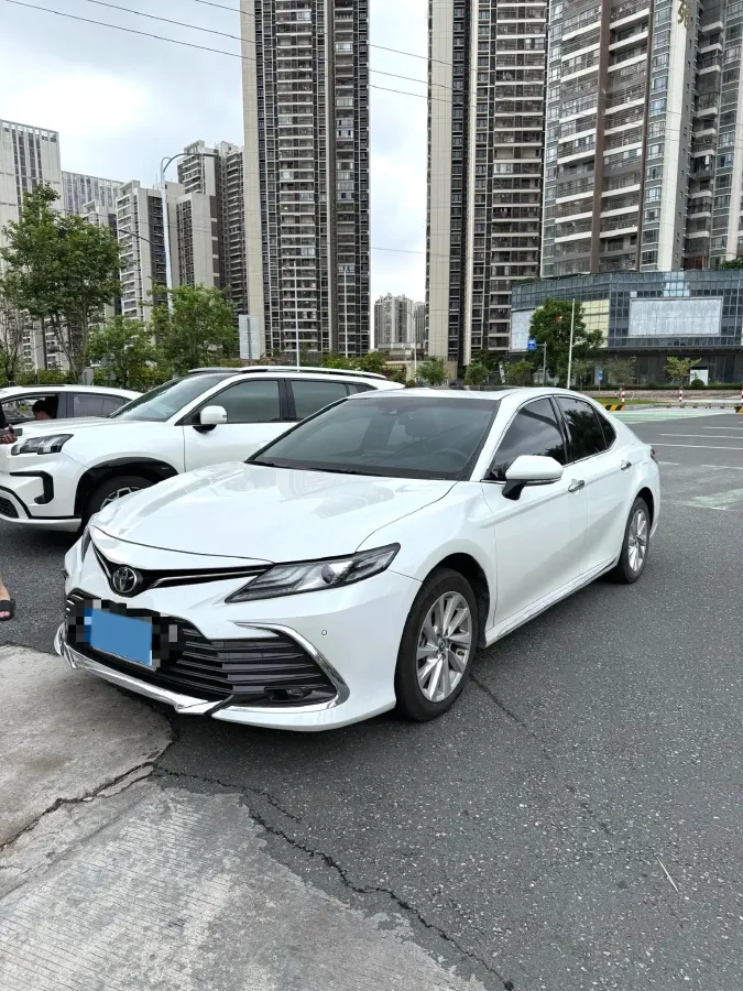 2023 Toyota Camry 2.0L 177HP L4 CVT,autocango,china used car exporter,china ev exporter,chinese used car exporter,chinese used ev exporter