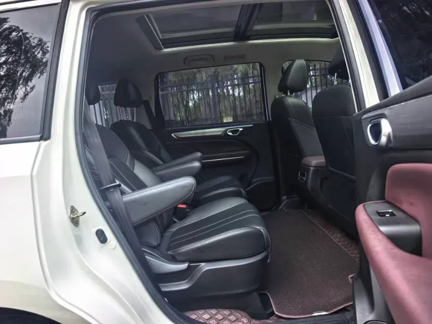 2021 GAC Trumpchi M6 1.5T 169HP L4 7DCT,autocango,china used car exporter,china ev exporter,chinese used car exporter,chinese used ev exporter