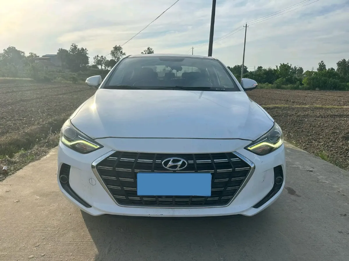 2019 Hyundai Elantra 1.5L 115HP L4 CVT,autocango,china used car exporter,china ev exporter,chinese used car exporter,chinese used ev exporter
