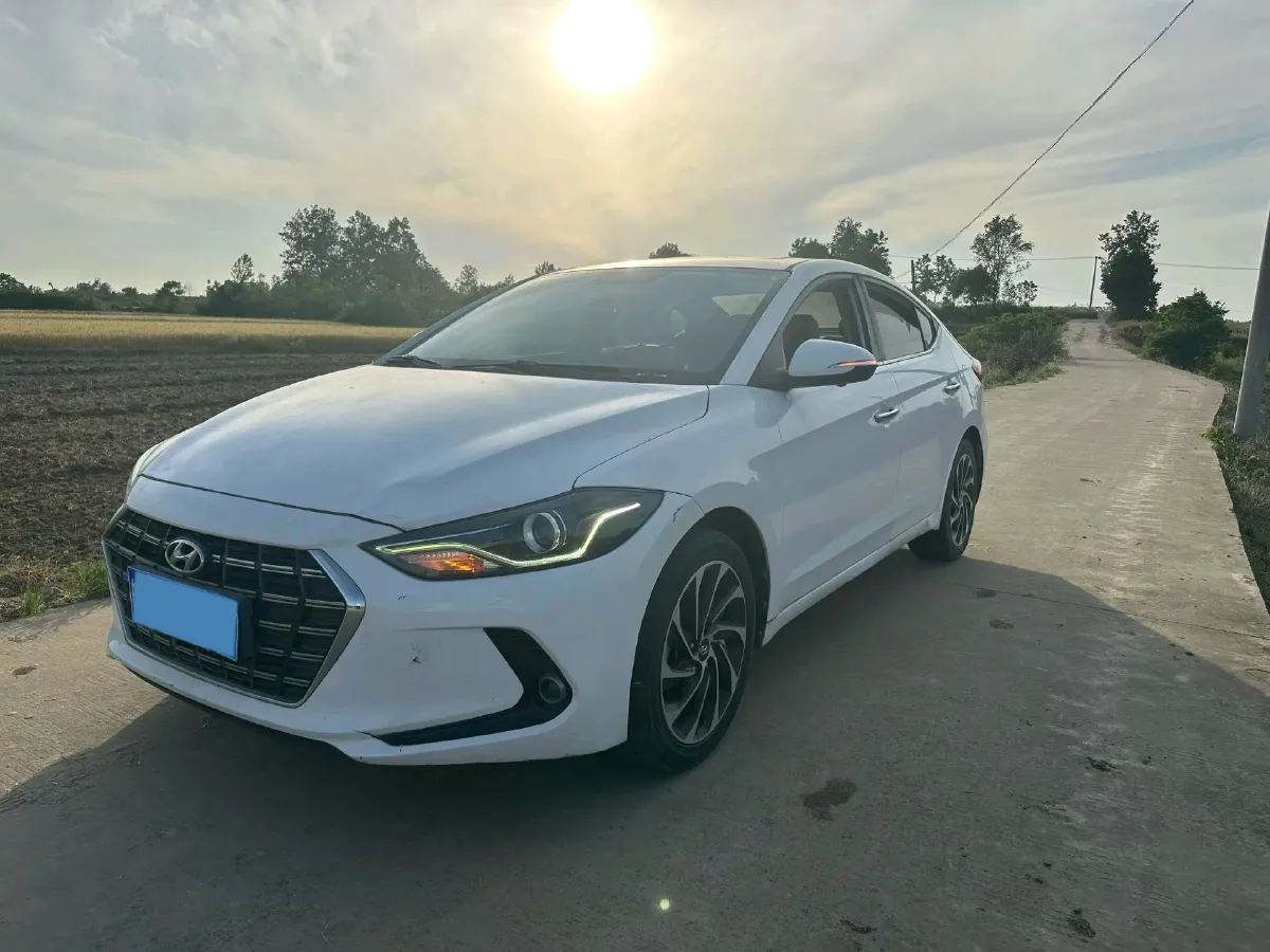 2019 Hyundai Elantra 1.5L 115HP L4 CVT,autocango,china used car exporter,china ev exporter,chinese used car exporter,chinese used ev exporter