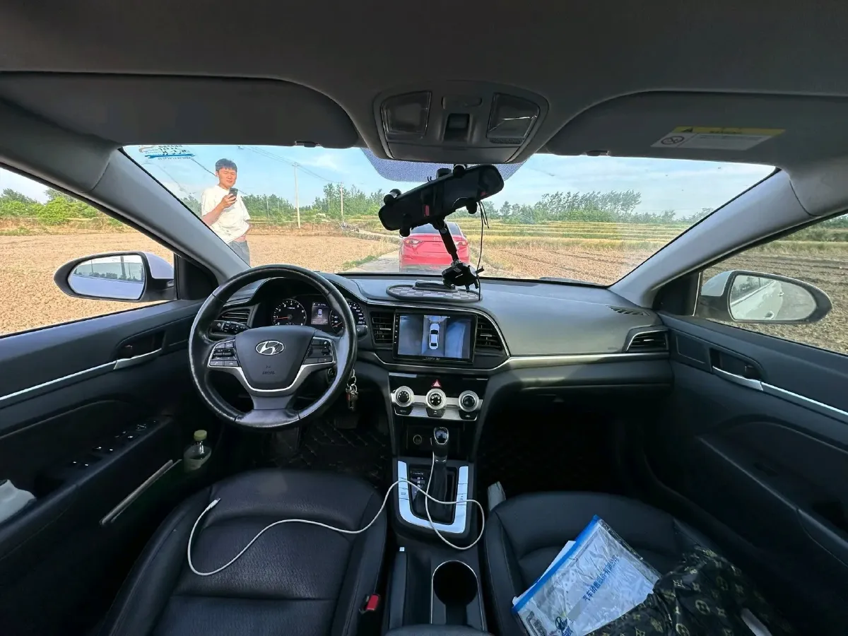 2019 Hyundai Elantra 1.5L 115HP L4 CVT,autocango,china used car exporter,china ev exporter,chinese used car exporter,chinese used ev exporter