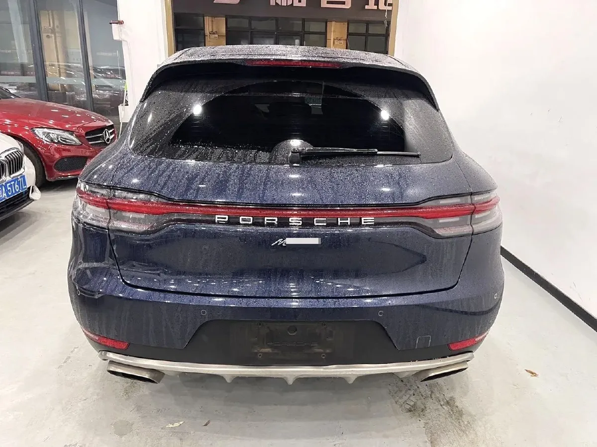 2018 Porsche Macan 2.0T 252HP L4 7DCT,autocango,china used car exporter,china ev exporter,chinese used car exporter,chinese used ev exporter