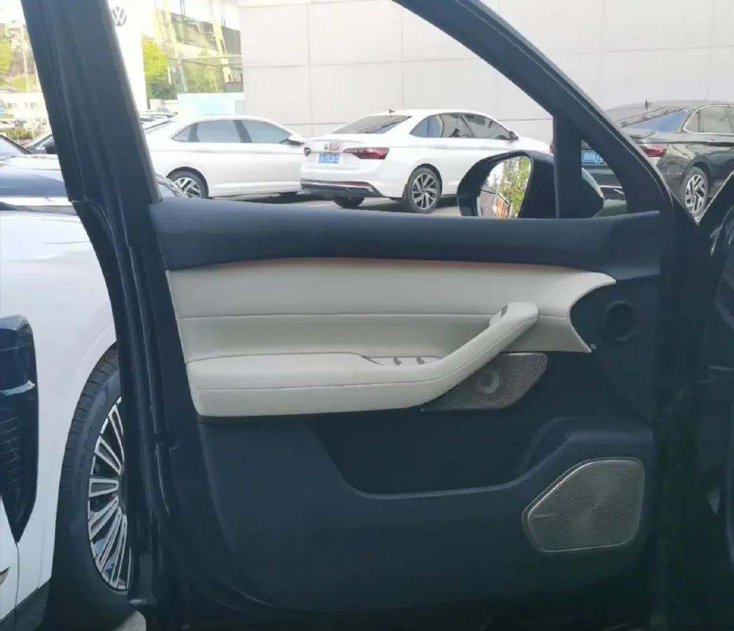 2025 NIO ES6 BEV,autocango,china used car exporter,china ev exporter,chinese used car exporter,chinese used ev exporter