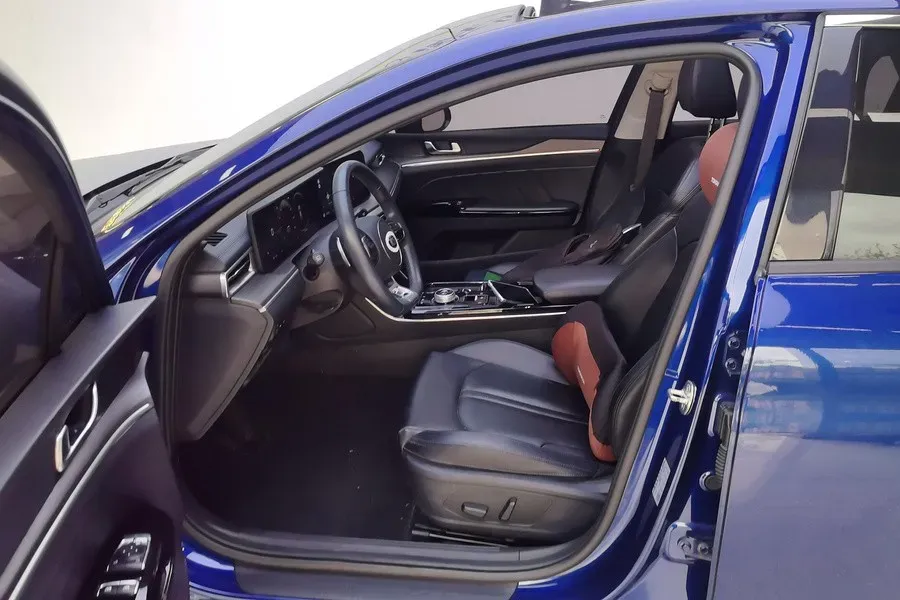 2020 Kia K5 1.5T 170HP L4 7DCT,autocango,china used car exporter,china ev exporter,chinese used car exporter,chinese used ev exporter