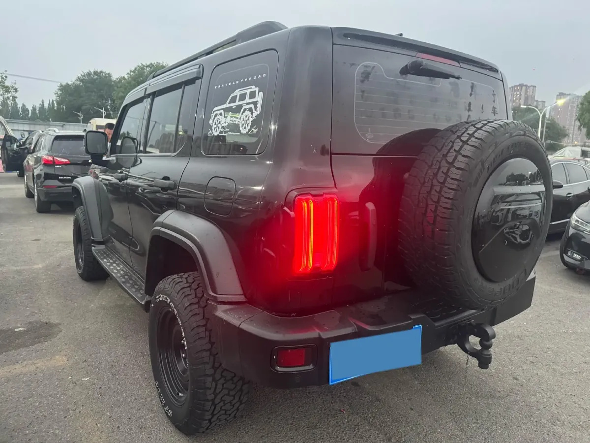 2021 Tank 300 2.0T 227HP L4 8AT,autocango,china used car exporter,china ev exporter,chinese used car exporter,chinese used ev exporter