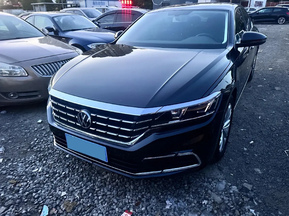 2021 Volkswagen Passat 2.0T 186HP L4 7DCT,autocango,china used car exporter,china ev exporter,chinese used car exporter,chinese used ev exporter