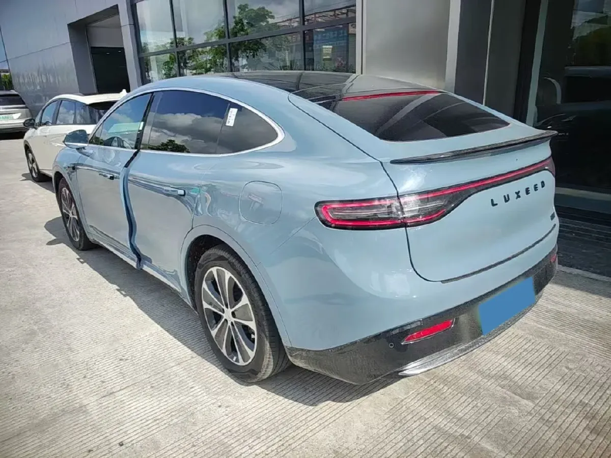 2025 Luxeed R7 REEV 156HP REEV 37KWH,autocango,china used car exporter,china ev exporter,chinese used car exporter,chinese used ev exporter
