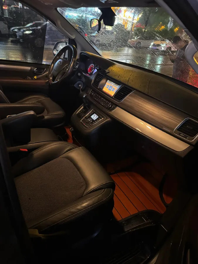 2016 MAXUS G10 2.0T 224HP L4 6AT,autocango,china used car exporter,china ev exporter,chinese used car exporter,chinese used ev exporter