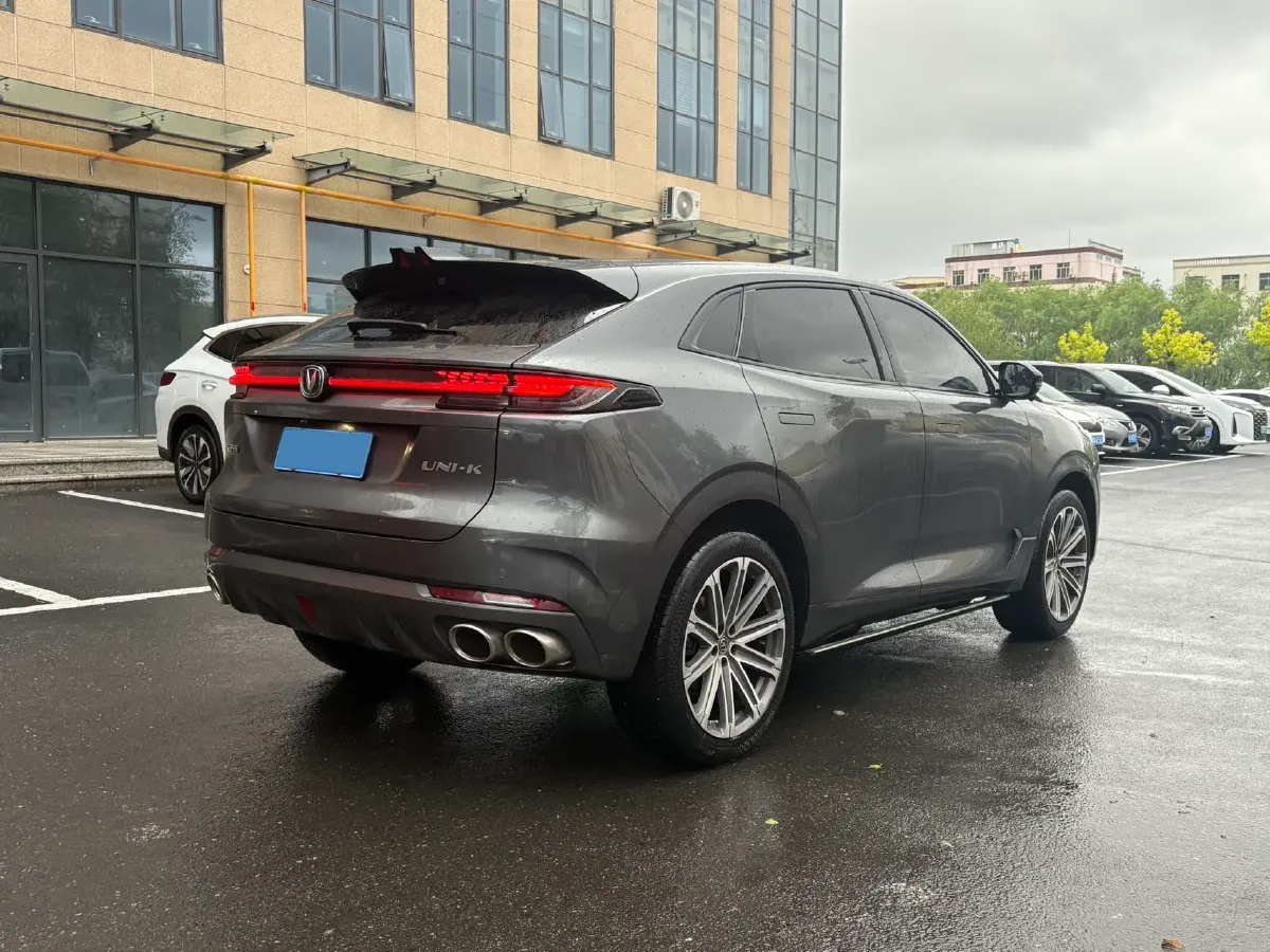 2021 ChangAn UNI-K 2.0T 233HP L4 8AT,autocango,china used car exporter,china ev exporter,chinese used car exporter,chinese used ev exporter