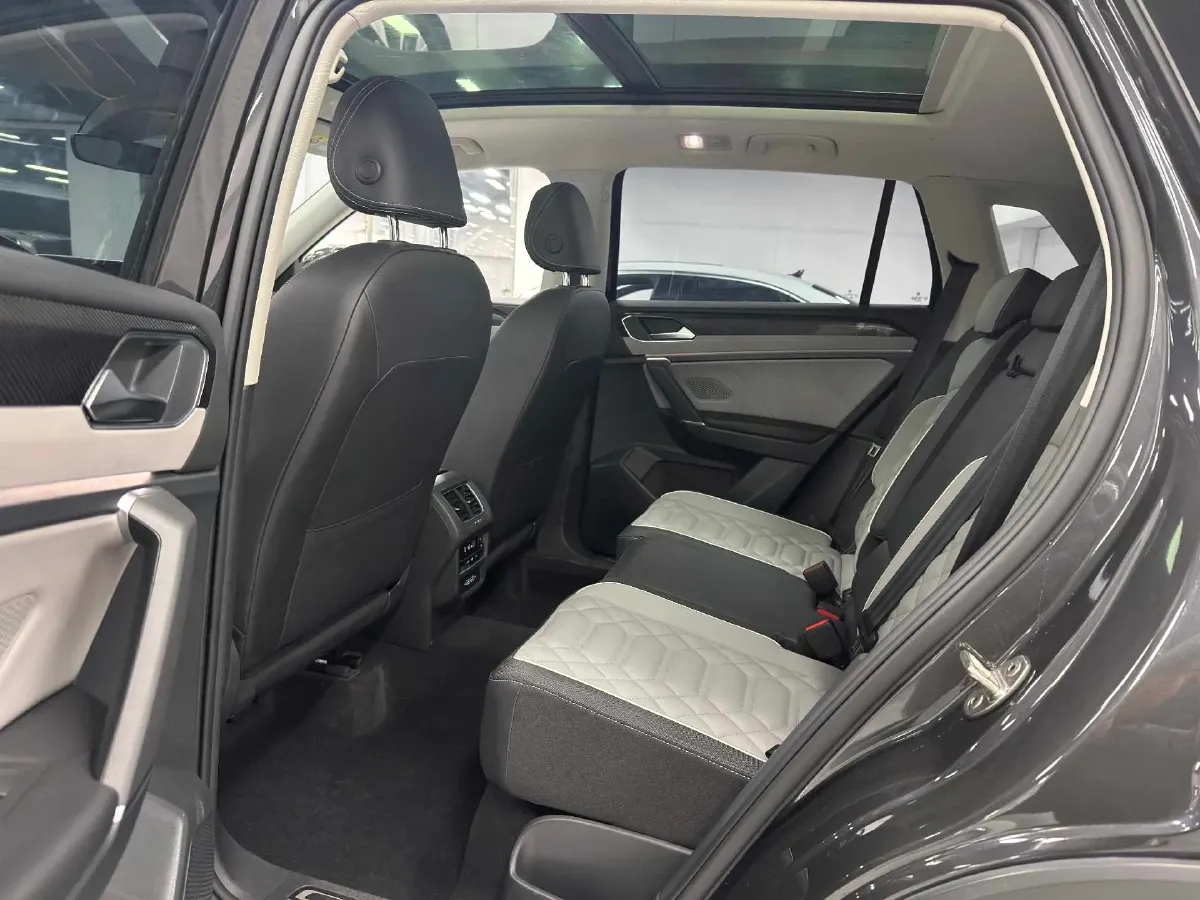 2023 Volkswagen Tayron 1.4T 150HP L4 7DCT,autocango,china used car exporter,china ev exporter,chinese used car exporter,chinese used ev exporter