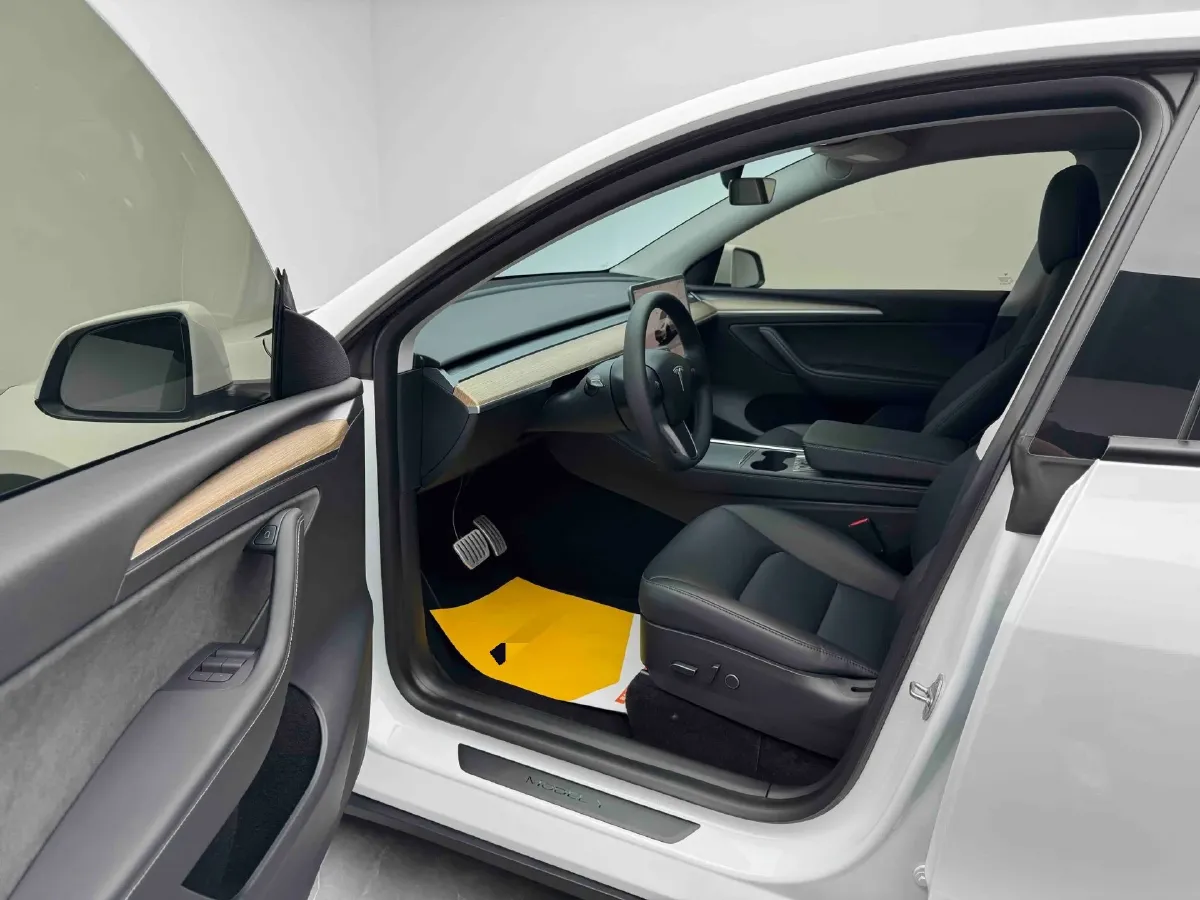 2022 Tesla Model Y BEV 78.4KWH,autocango,china used car exporter,china ev exporter,chinese used car exporter,chinese used ev exporter
