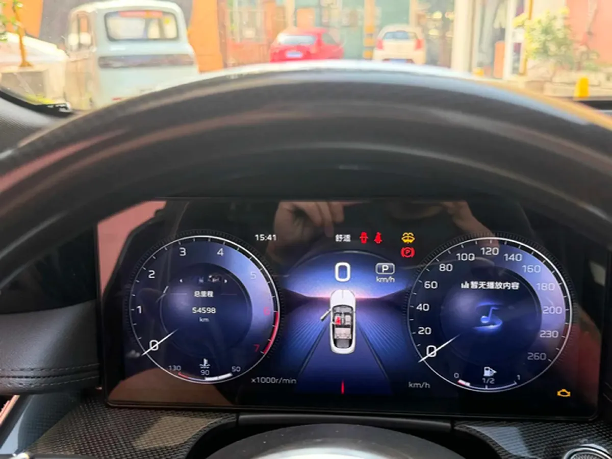 2024 HongQi H6 2.0T 252HP L4 8AT,autocango,china used car exporter,china ev exporter,chinese used car exporter,chinese used ev exporter
