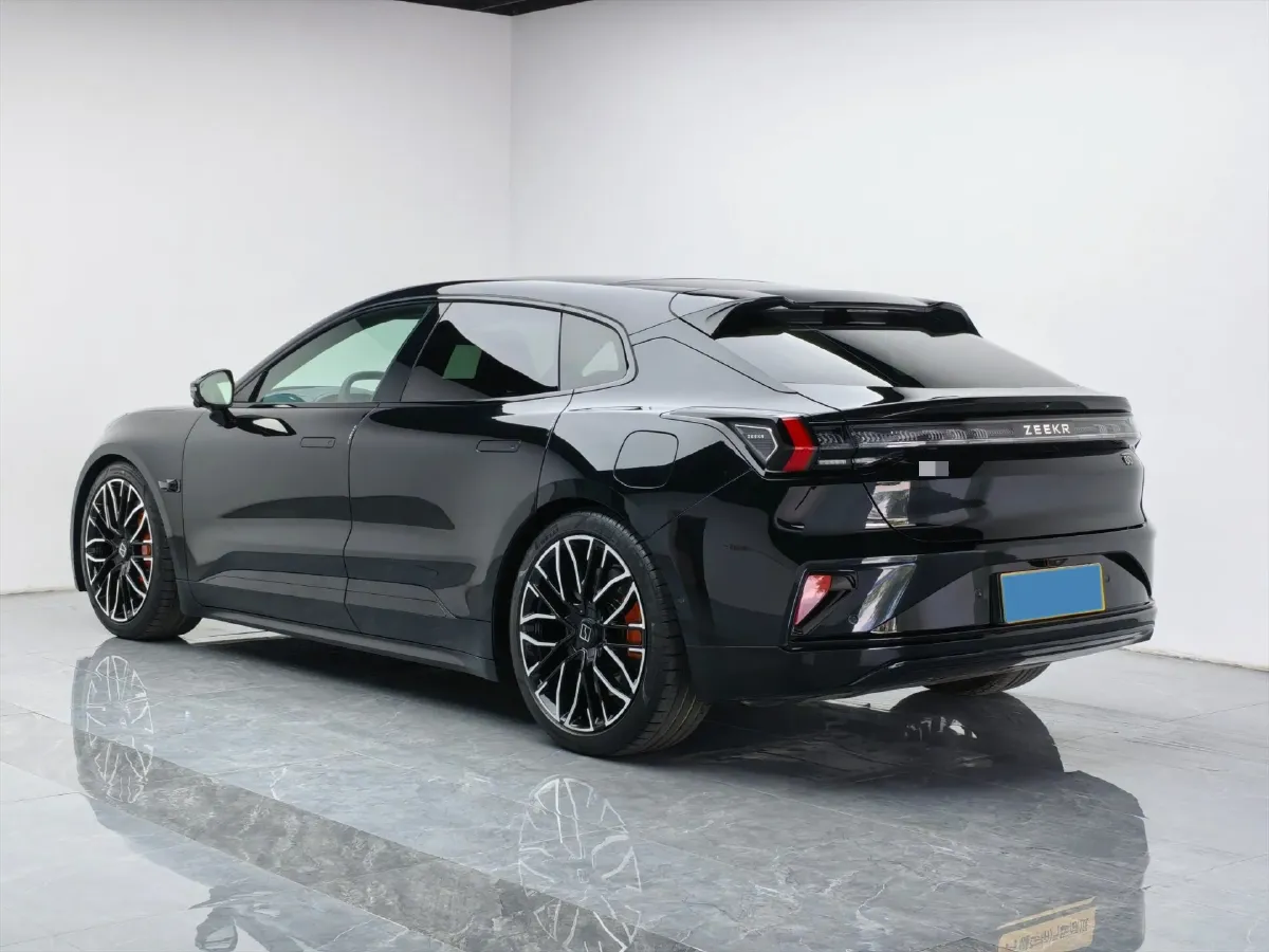 2025 Zeekr 001 BEV 100KWH,autocango,china used car exporter,china ev exporter,chinese used car exporter,chinese used ev exporter