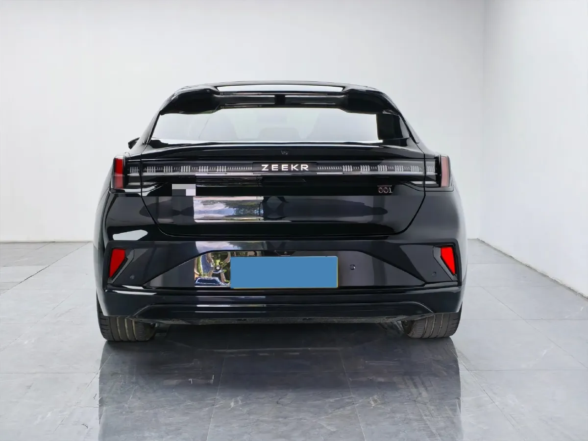 2025 Zeekr 001 BEV 100KWH,autocango,china used car exporter,china ev exporter,chinese used car exporter,chinese used ev exporter