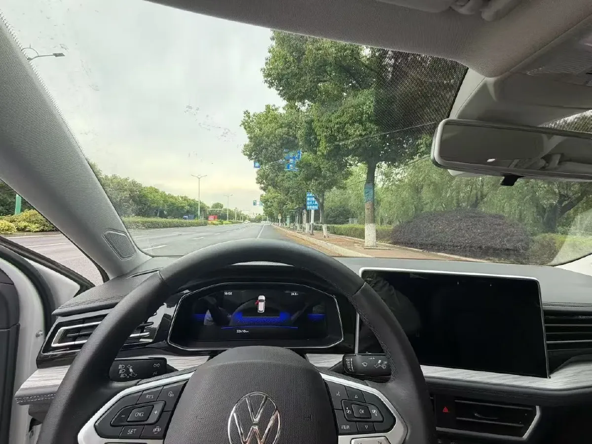 2024 Volkswagen Sagitar 1.5T 160HP L4 7DCT,autocango,china used car exporter,china ev exporter,chinese used car exporter,chinese used ev exporter