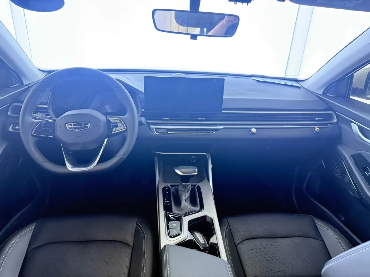 2023 Geely Emgrand 1.5L 127HP L4 CVT,autocango,china used car exporter,china ev exporter,chinese used car exporter,chinese used ev exporter