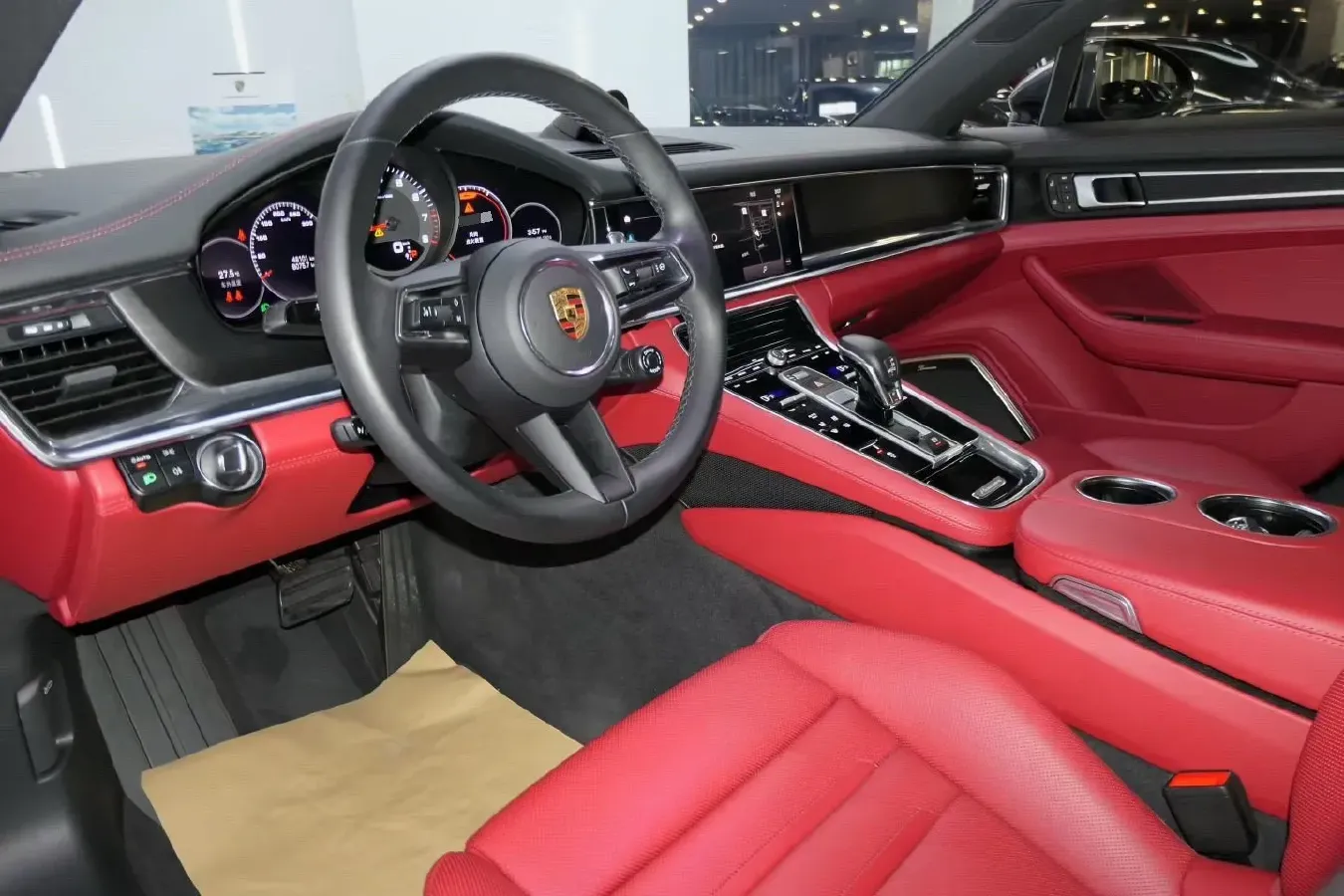 2023 Porsche Panamera 2.9T 330HP V6 8DCT,autocango,china used car exporter,china ev exporter,chinese used car exporter,chinese used ev exporter