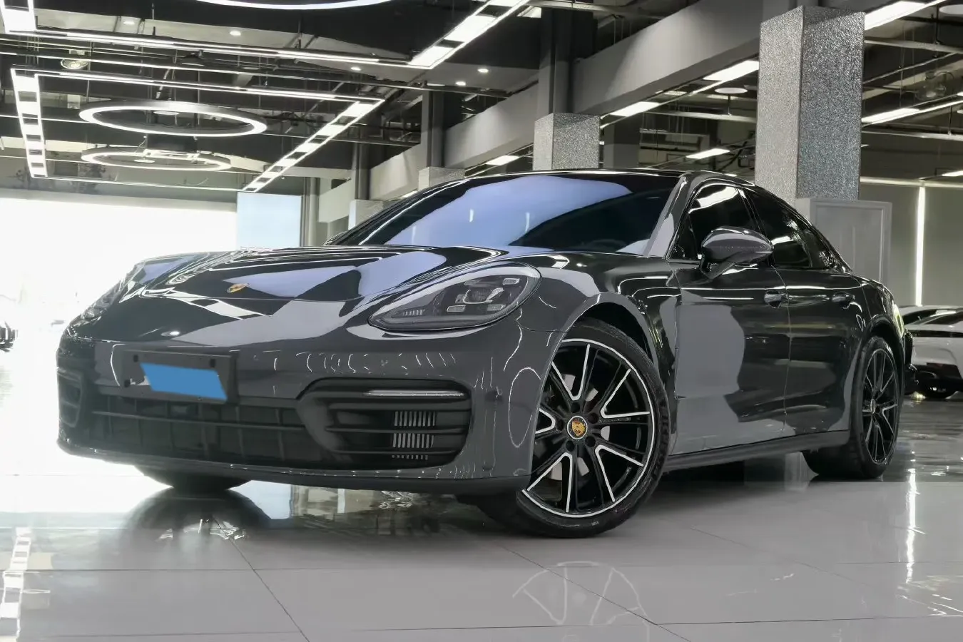 2023 Porsche Panamera 2.9T 330HP V6 8DCT,autocango,china used car exporter,china ev exporter,chinese used car exporter,chinese used ev exporter