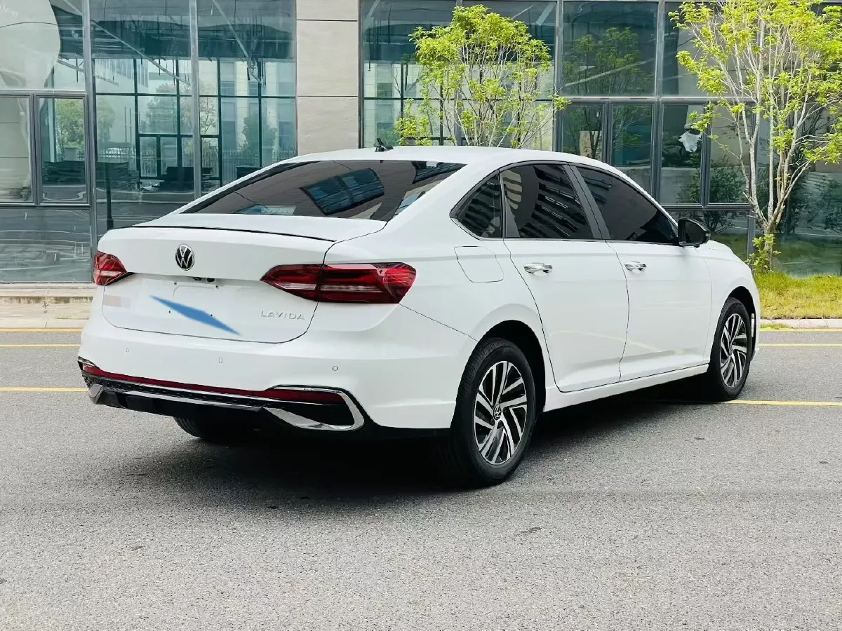 2024 Volkswagen Lavida 1.5T 160HP L4 7DCT,autocango,china used car exporter,china ev exporter,chinese used car exporter,chinese used ev exporter