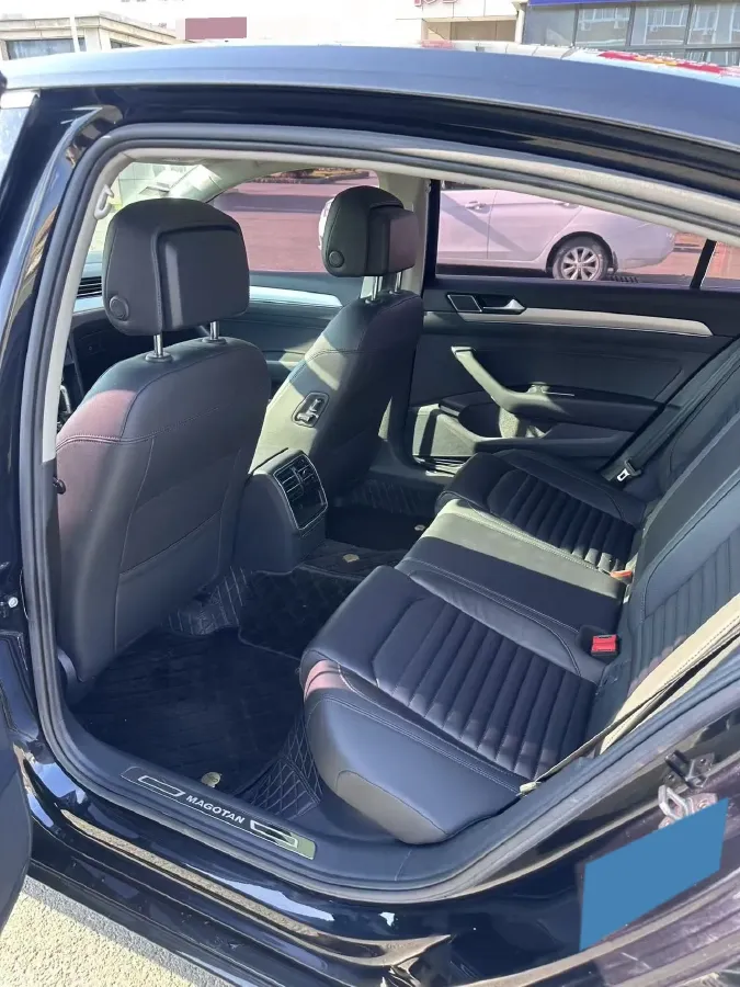 2019 Chevrolet Malibu XL 2.0T 241HP L4 9AT,autocango,china used car exporter,china ev exporter,chinese used car exporter,chinese used ev exporter