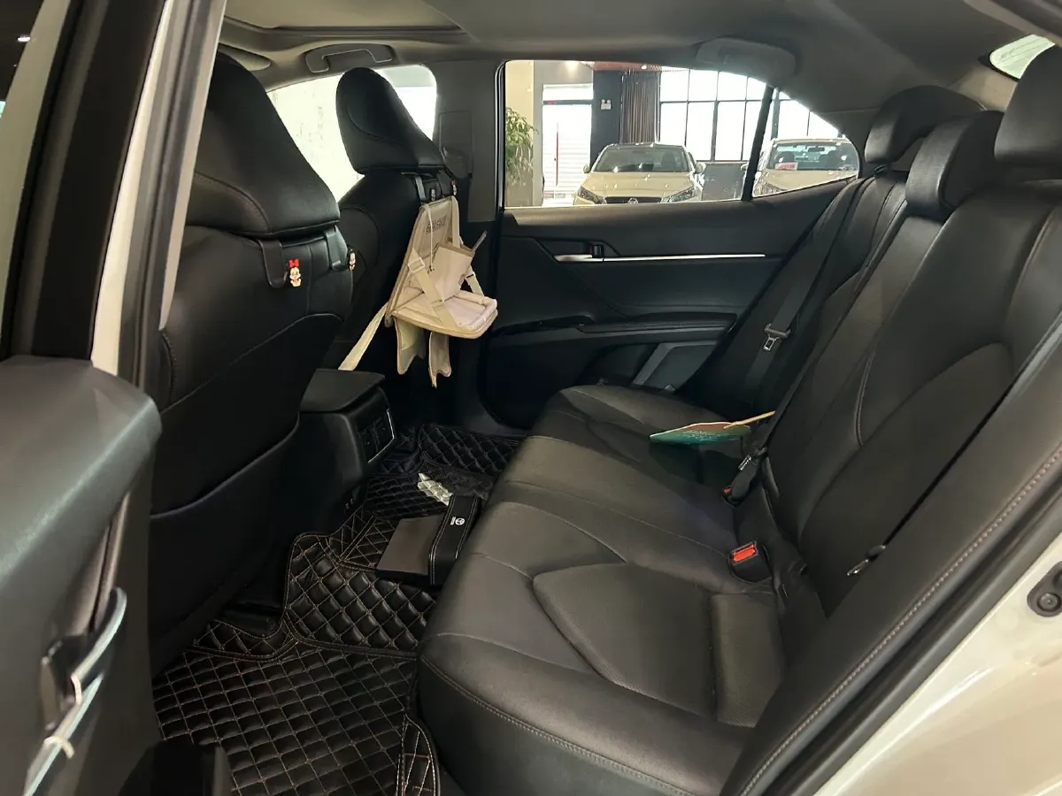 2021 Toyota Camry 2.0L 178HP L4 CVT,autocango,china used car exporter,china ev exporter,chinese used car exporter,chinese used ev exporter
