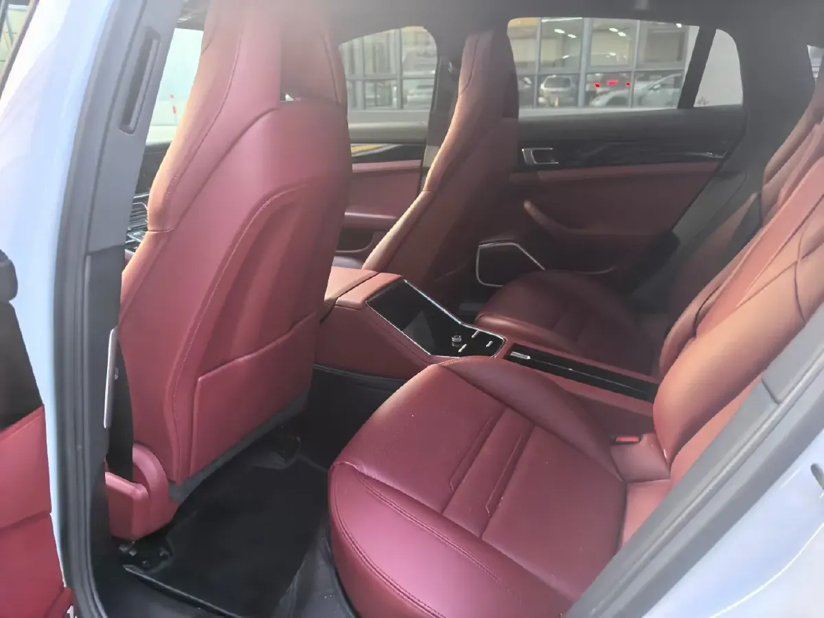 2023 Porsche Panamera 2.9T 330HP V6 8DCT,autocango,china used car exporter,china ev exporter,chinese used car exporter,chinese used ev exporter