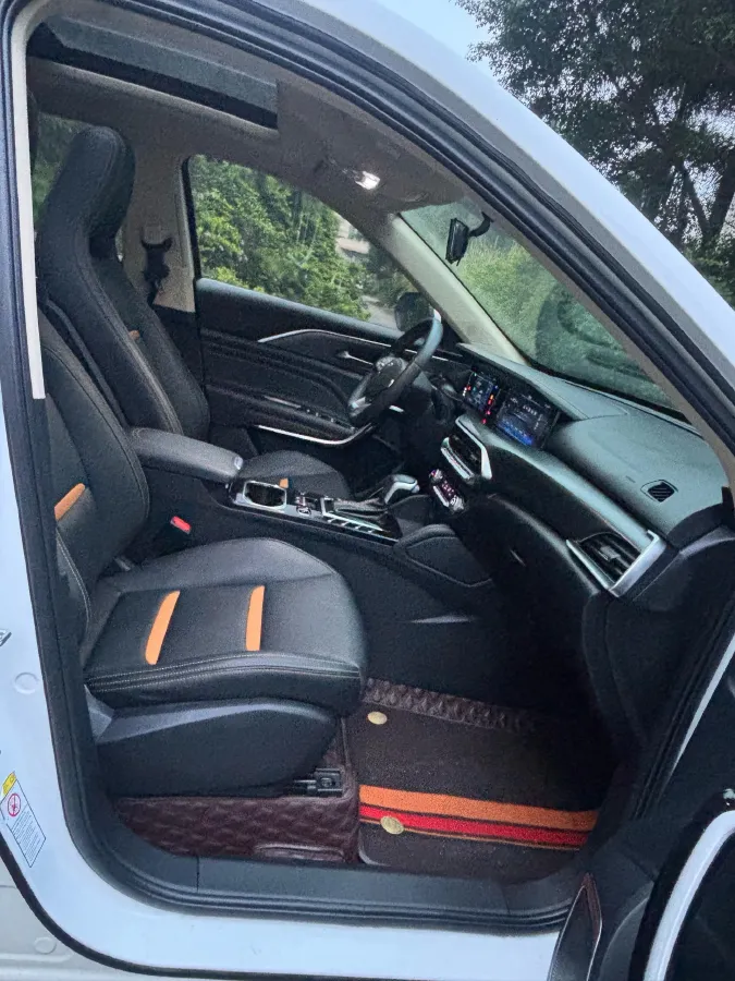 2019 Bestune T77 1.2T 143HP L4 7DCT,autocango,china used car exporter,china ev exporter,chinese used car exporter,chinese used ev exporter