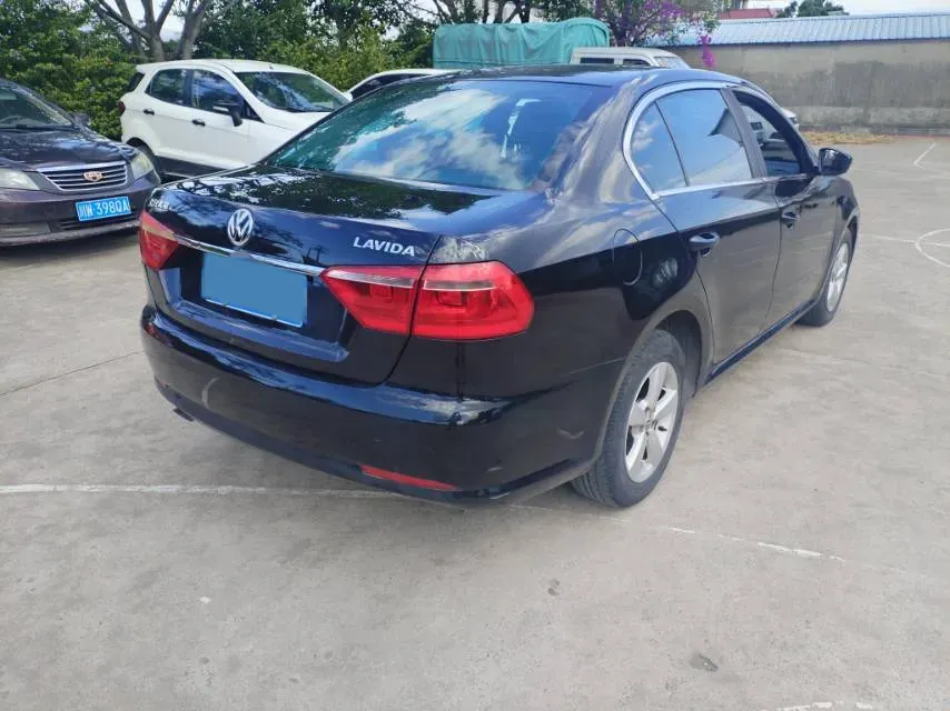 2013 Volkswagen Lavida 1.6L 110HP L4 6AT,autocango,china used car exporter,china ev exporter,chinese used car exporter,chinese used ev exporter