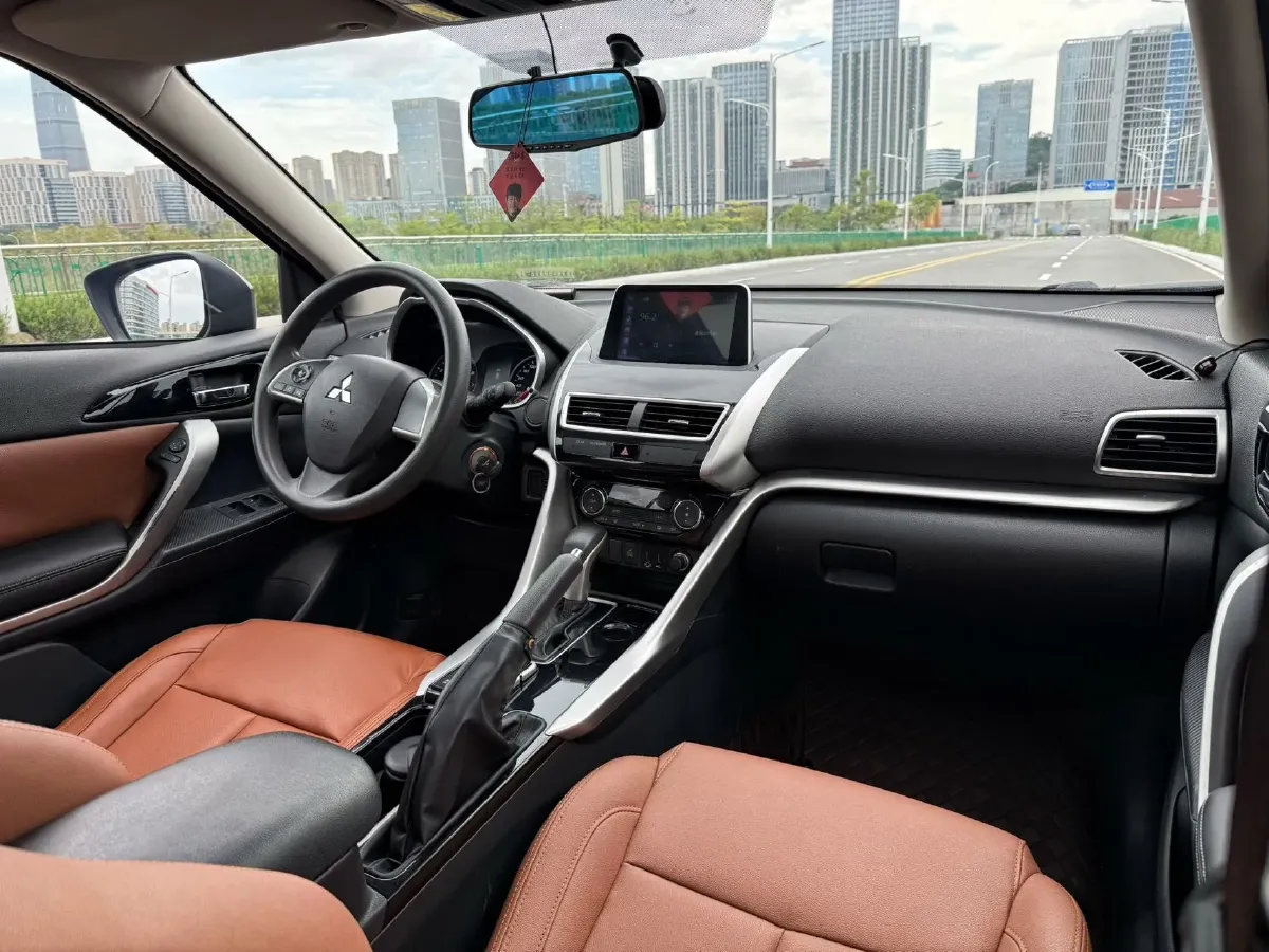 2018 Mitsubishi Eclipse Cross 1.5T 170HP L4 CVT,autocango,china used car exporter,china ev exporter,chinese used car exporter,chinese used ev exporter
