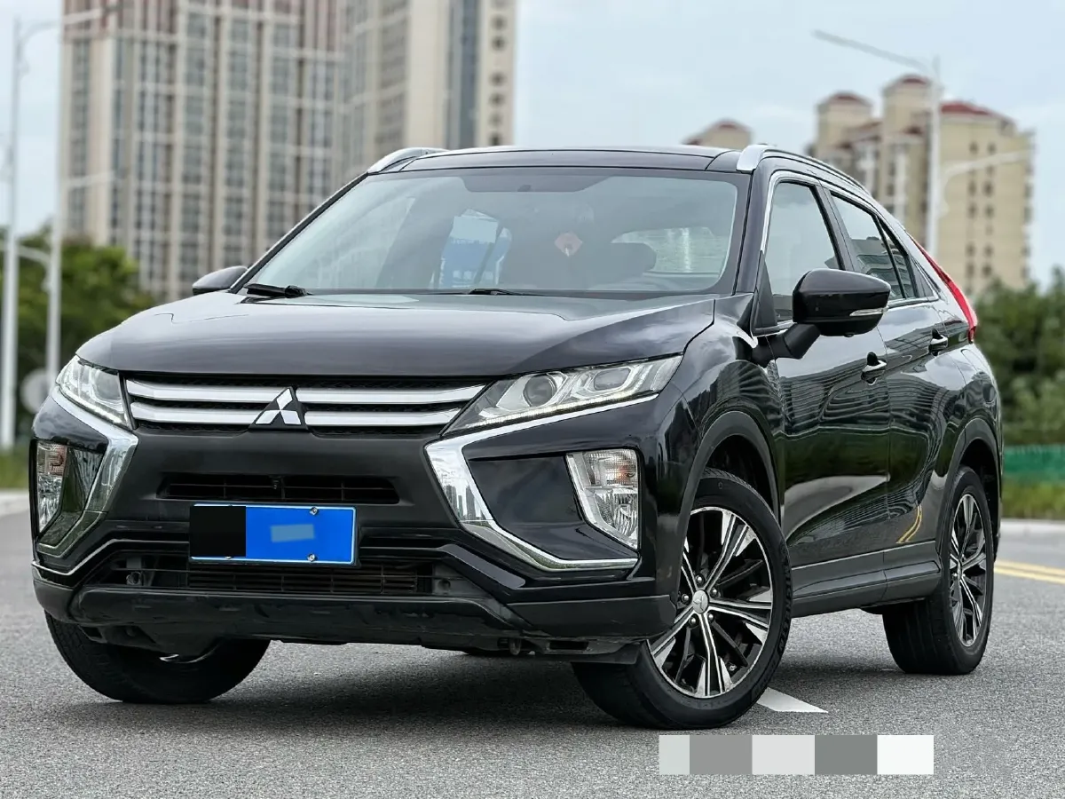 2018 Mitsubishi Eclipse Cross 1.5T 170HP L4 CVT,autocango,china used car exporter,china ev exporter,chinese used car exporter,chinese used ev exporter