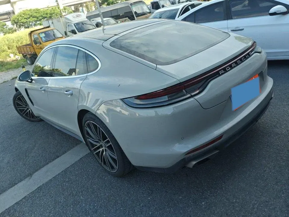 2021 Porsche Panamera 2.9T 330HP V6 8DCT,autocango,china used car exporter,china ev exporter,chinese used car exporter,chinese used ev exporter