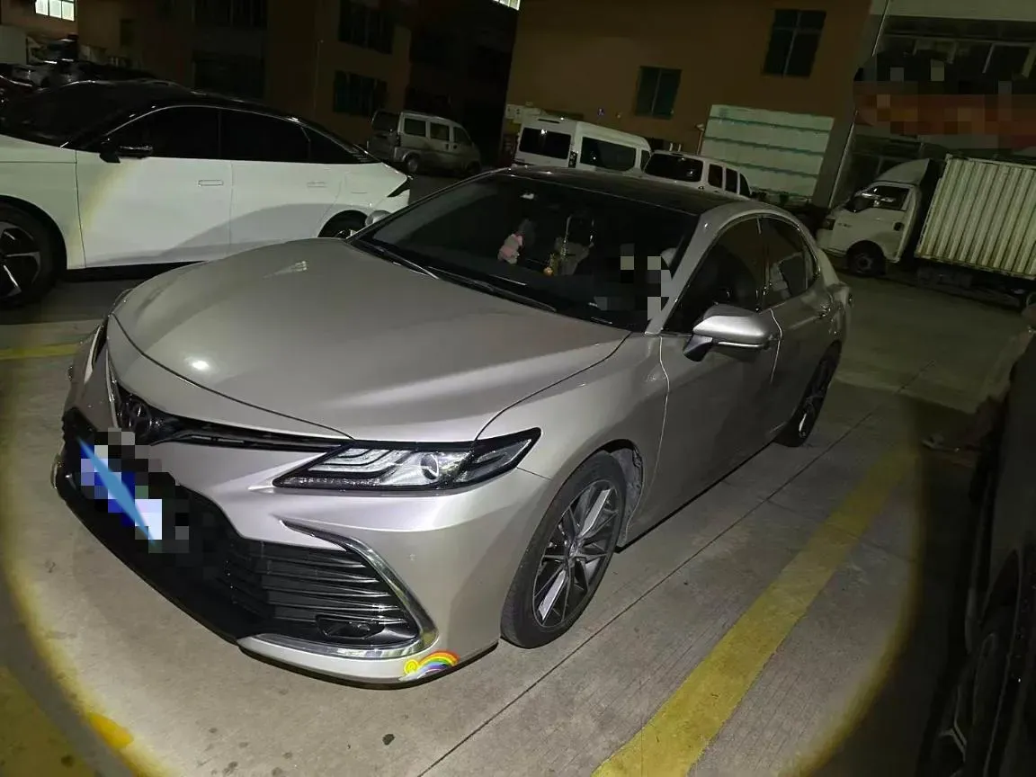 2021 Toyota Camry 2.5L 209HP L4 8AT,autocango,china used car exporter,china ev exporter,chinese used car exporter,chinese used ev exporter