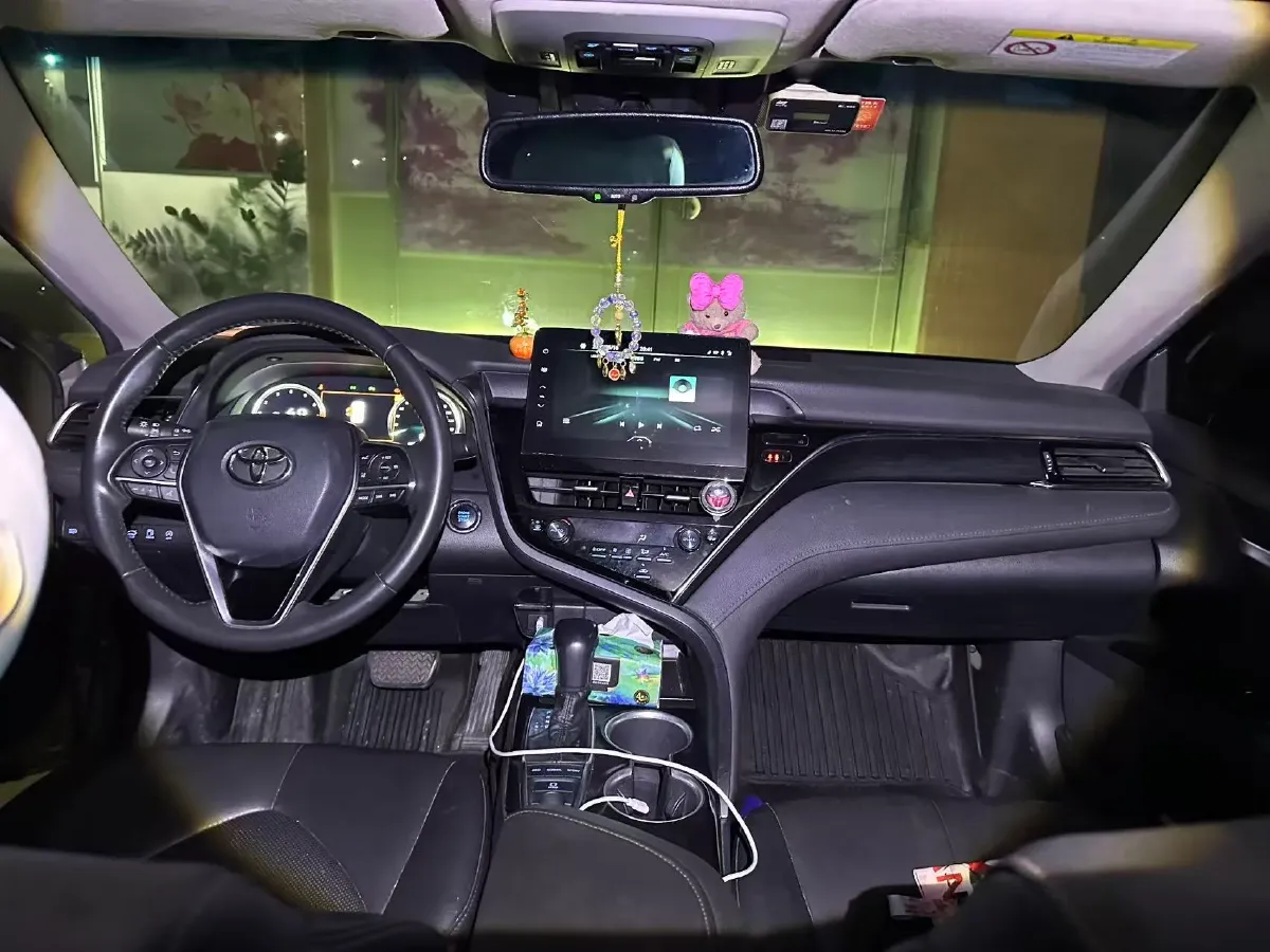 2021 Toyota Camry 2.5L 209HP L4 8AT,autocango,china used car exporter,china ev exporter,chinese used car exporter,chinese used ev exporter