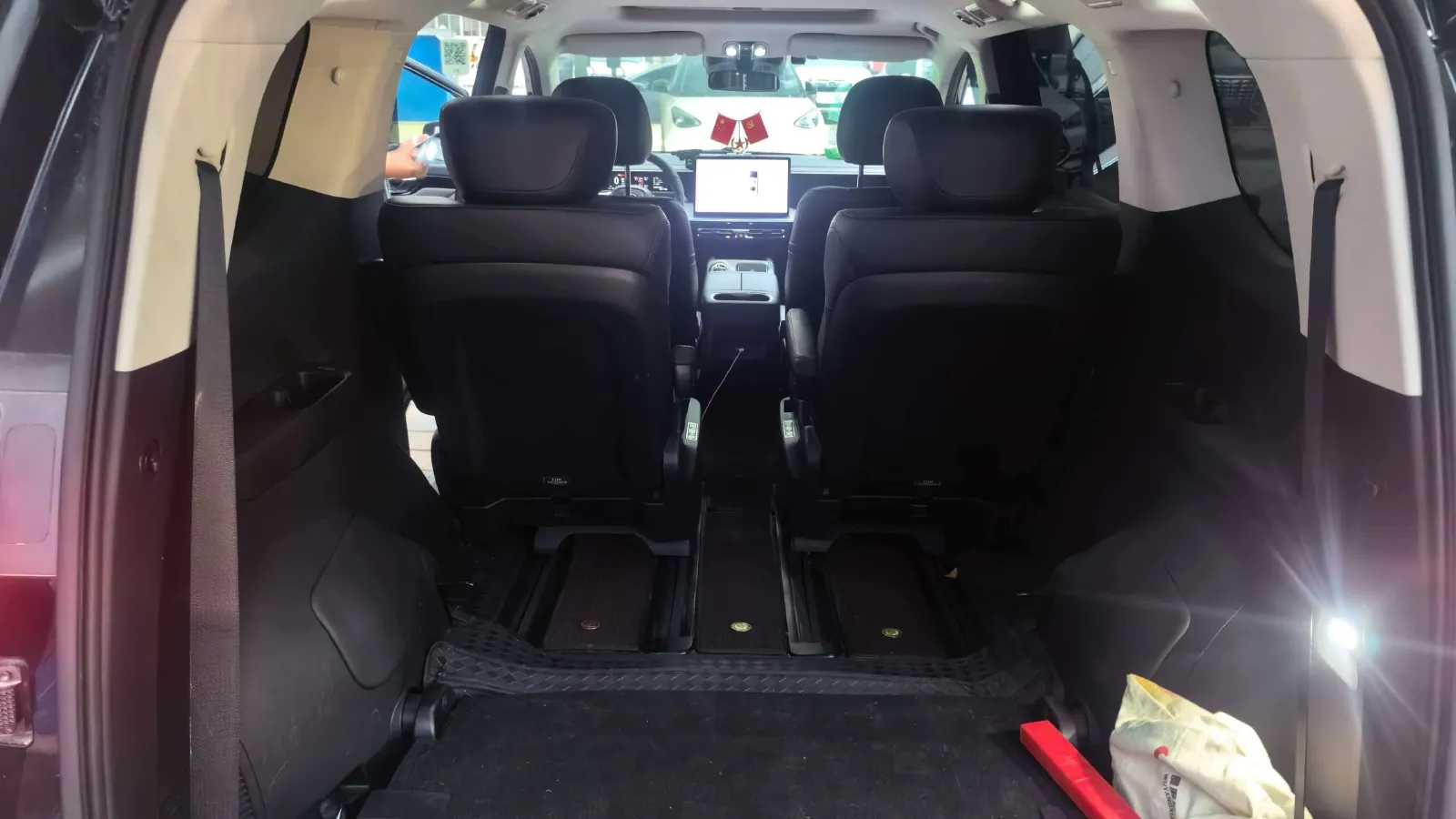 2024 GAC Trumpchi E8 2.0L 140HP L4 2DHT PHEV 25.57KWH,autocango,china used car exporter,china ev exporter,chinese used car exporter,chinese used ev exporter