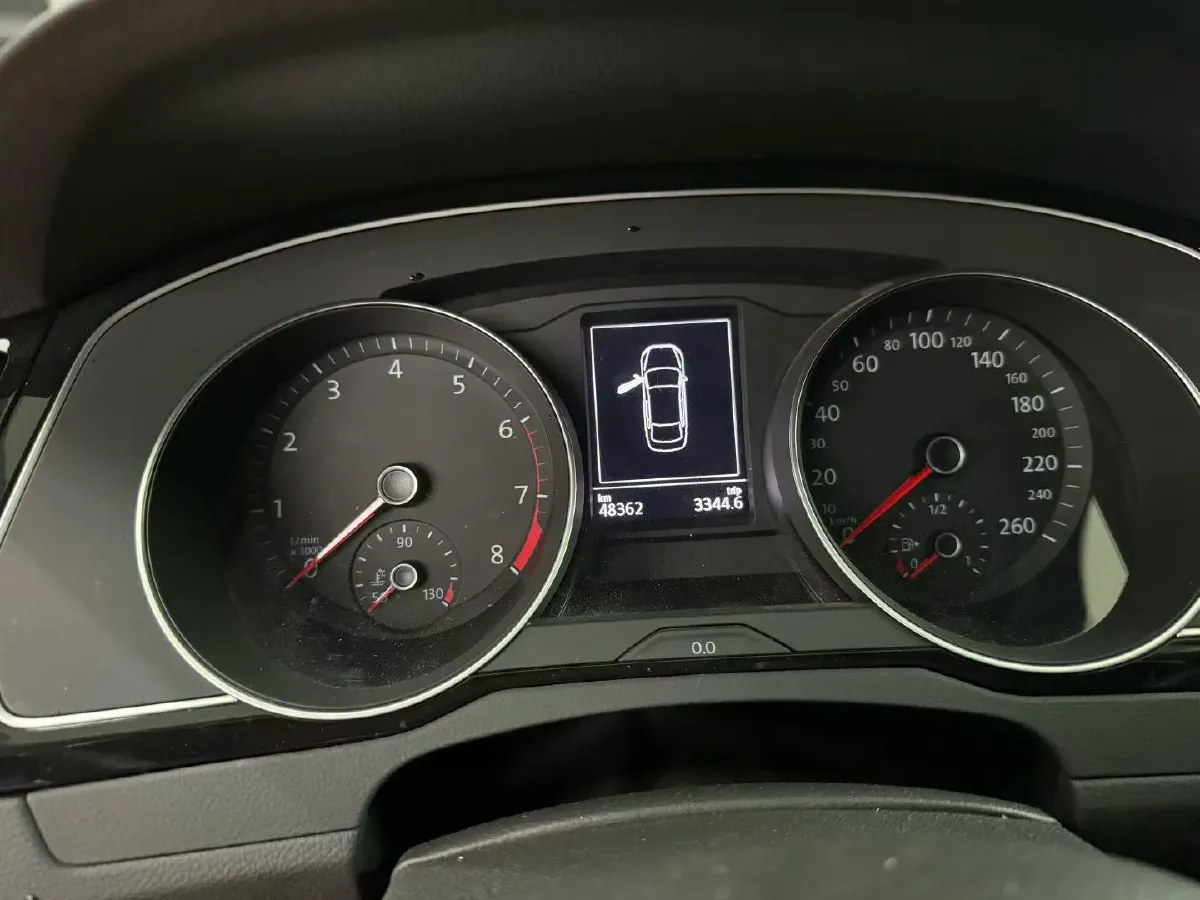 2020 Volkswagen Magotan 2.0T 186HP L4 7DCT,autocango,china used car exporter,china ev exporter,chinese used car exporter,chinese used ev exporter