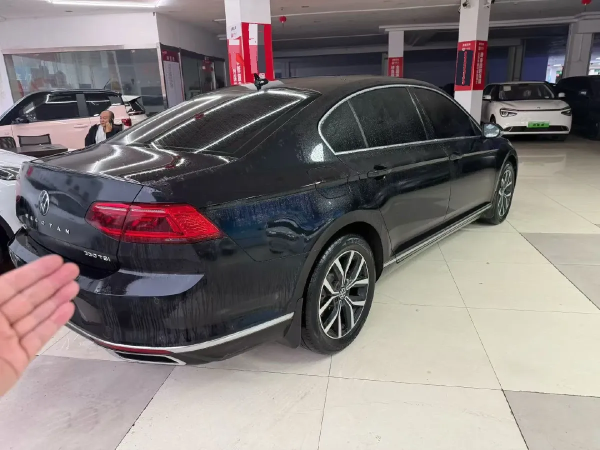 2020 Volkswagen Magotan 2.0T 186HP L4 7DCT,autocango,china used car exporter,china ev exporter,chinese used car exporter,chinese used ev exporter