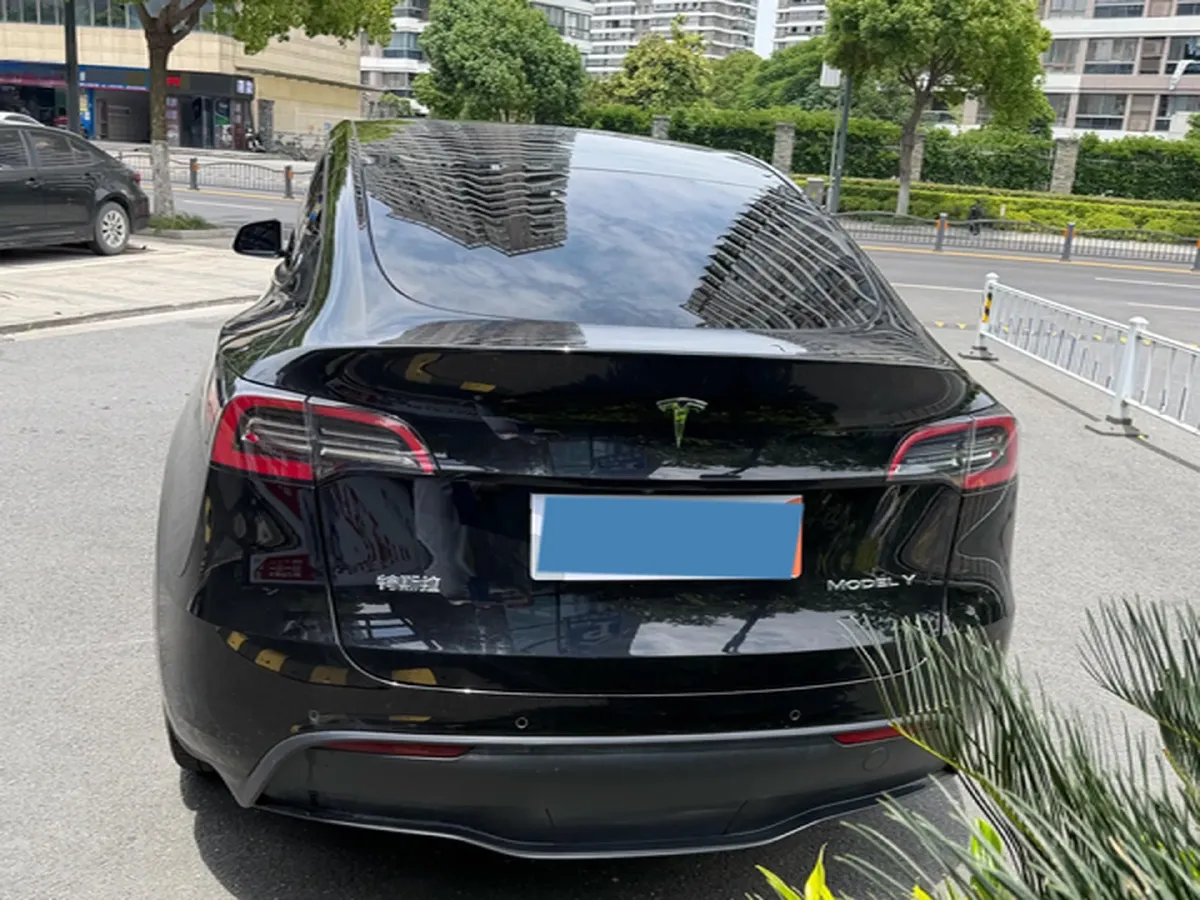 2022 Tesla Model Y BEV 60KWH,autocango,china used car exporter,china ev exporter,chinese used car exporter,chinese used ev exporter
