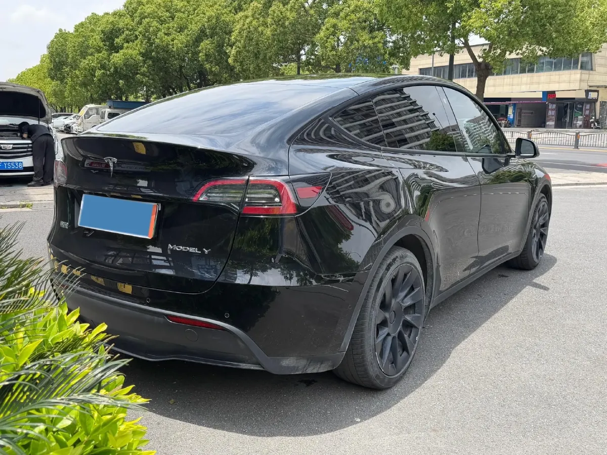 2022 Tesla Model Y BEV 60KWH,autocango,china used car exporter,china ev exporter,chinese used car exporter,chinese used ev exporter