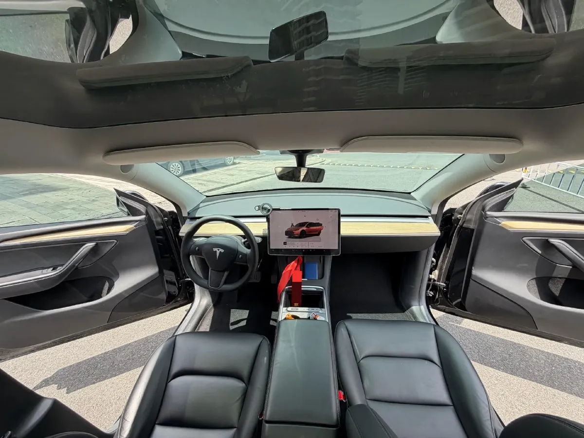 2022 Tesla Model Y BEV 60KWH,autocango,china used car exporter,china ev exporter,chinese used car exporter,chinese used ev exporter