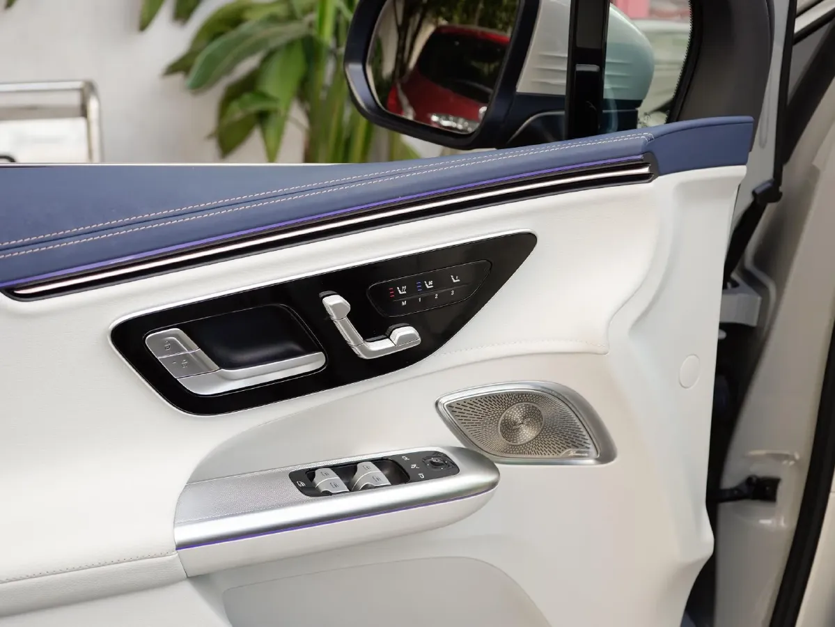 2023 Mercedes-Benz EQE SUV BEV 96.1KWH,autocango,china used car exporter,china ev exporter,chinese used car exporter,chinese used ev exporter